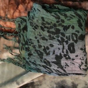 Gauze scarf